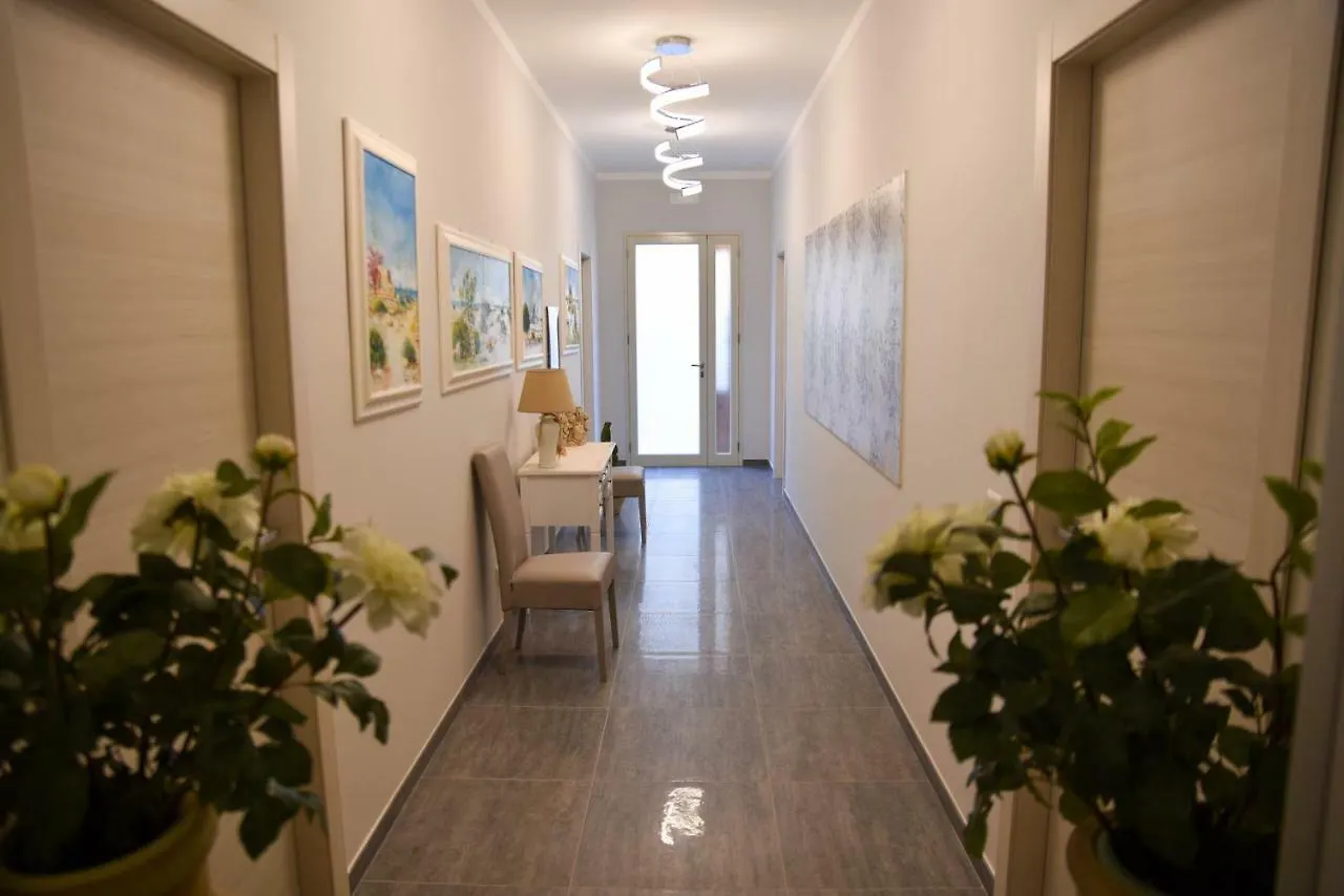 Dolcelina Home 람페두사